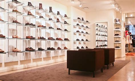 famous shoe stores australia.